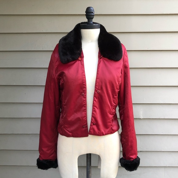 Danier Red Cropped ThemoLite Jacket Liner Bomber Black Faux Fur Collar Cuffs S/M - Picture 6 of 17